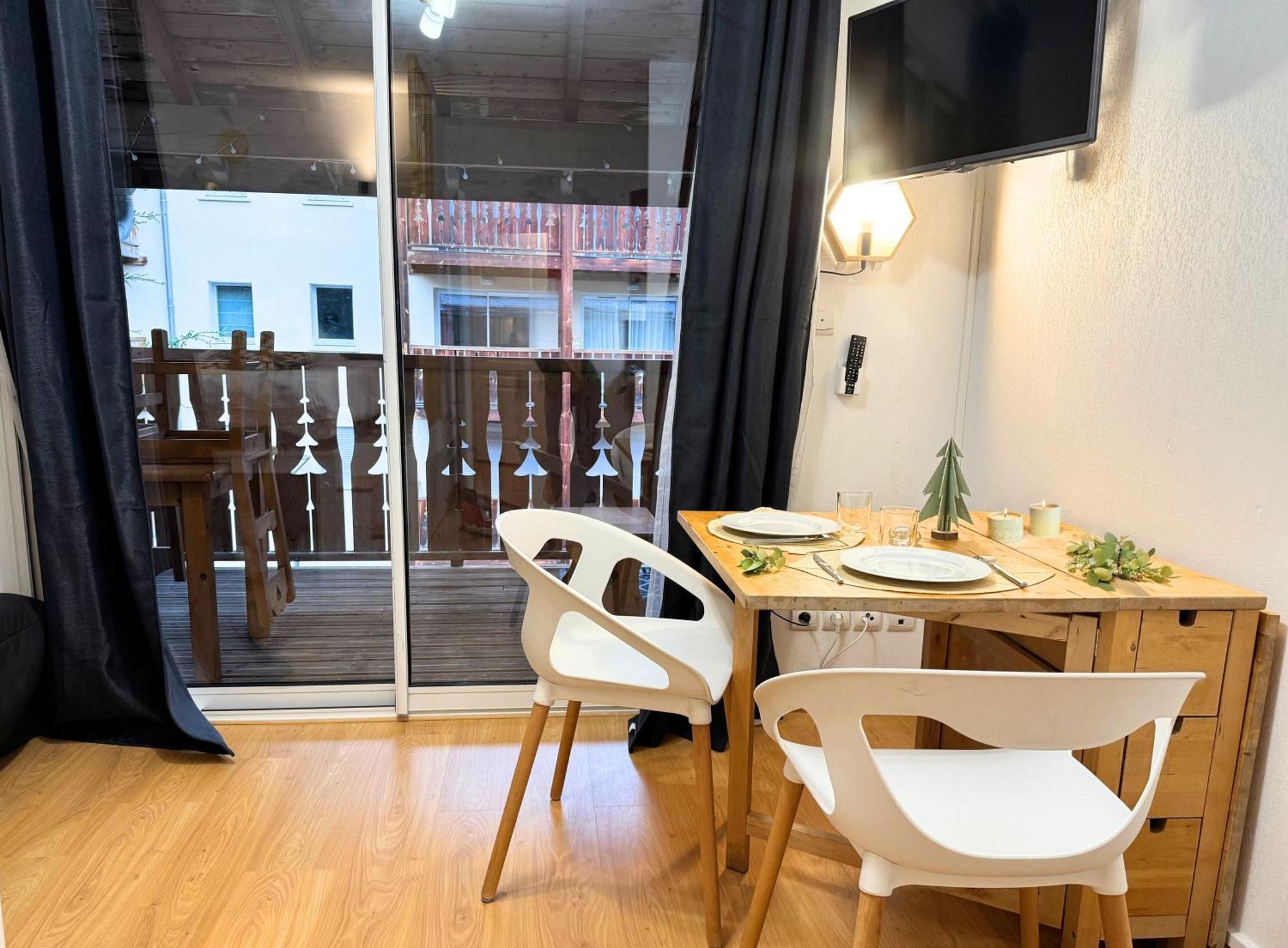 Ax Proche Depart Rando - Piscine - Parking Gratuit Apartment *